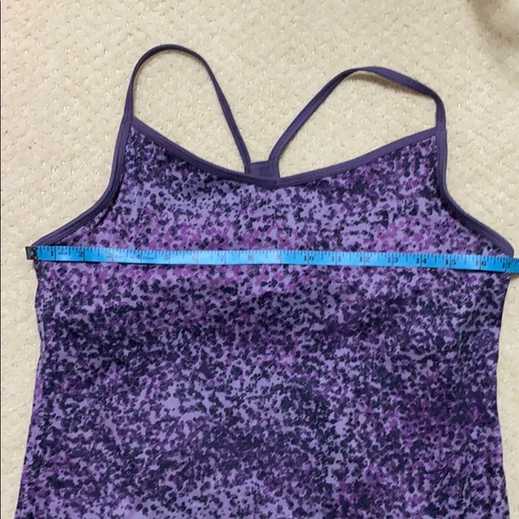 Workout top - Picture 7 of 8